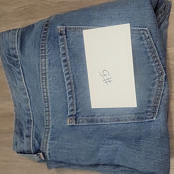 Old Navy Jeans - Picture 4 of 4